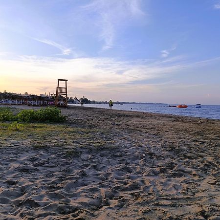 Cavos Sunrise Beach Apartments 카보스 외부 사진