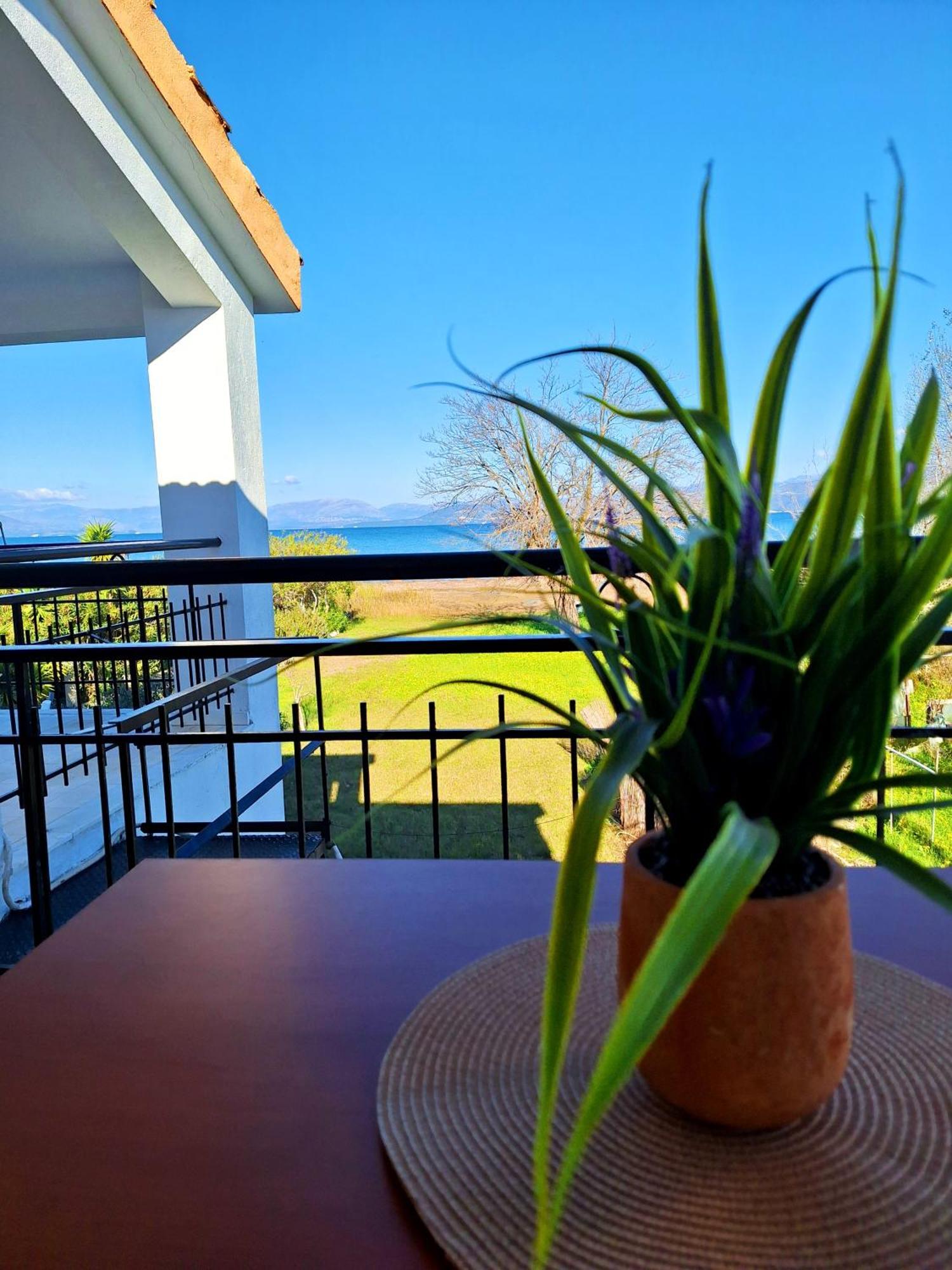 Cavos Sunrise Beach Apartments 카보스 외부 사진
